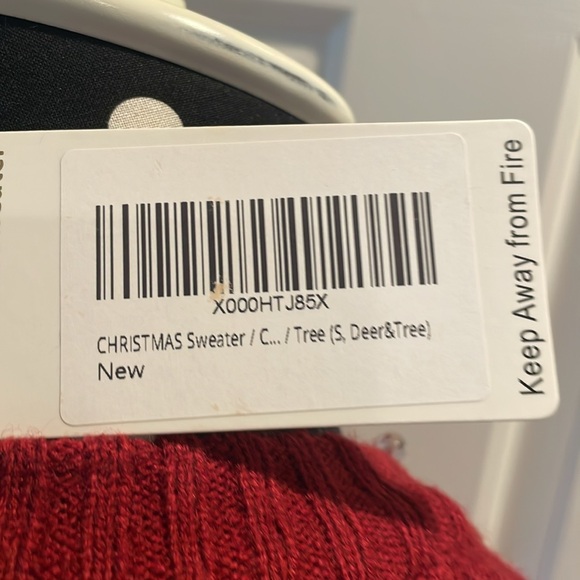 V 28 Merry Christmas Sweater Trees & Deer Design - Picture 4 of 5